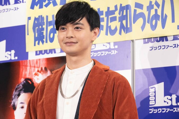 瀬戸康史、高橋一生への止まらない愛　30代の目標は「一生さんと台湾に旅行に行きたい」 1枚目