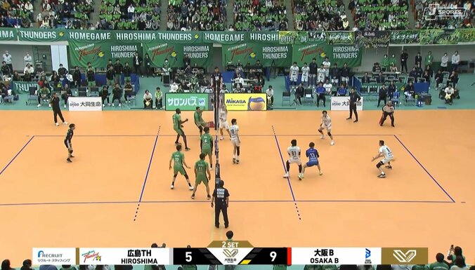 驚きのスパイク