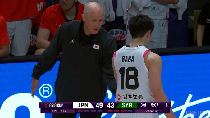 「脚の動きエグい！」日本代表主将“鬼の粘着ディフェンス”にSNS沸騰「50点分の価値ある守備」馬場雄大が相手エース封殺→雄叫び 4枚目