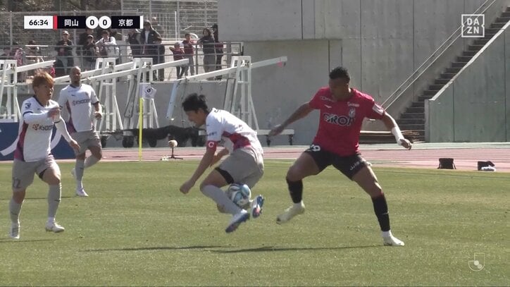 【映像】相手3人を圧倒する猛突ドリブル