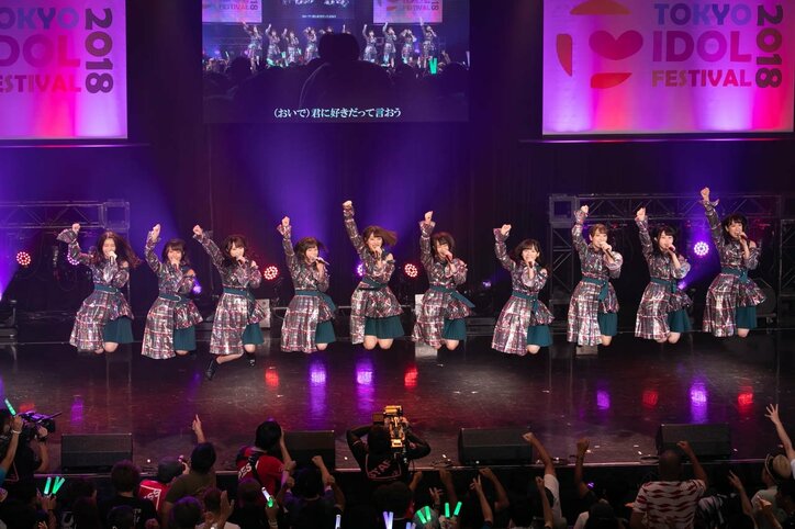 けやき坂46『TIF』に単独初出演、”キラキラしたステージ”で初日メイン会場大トリ飾る
