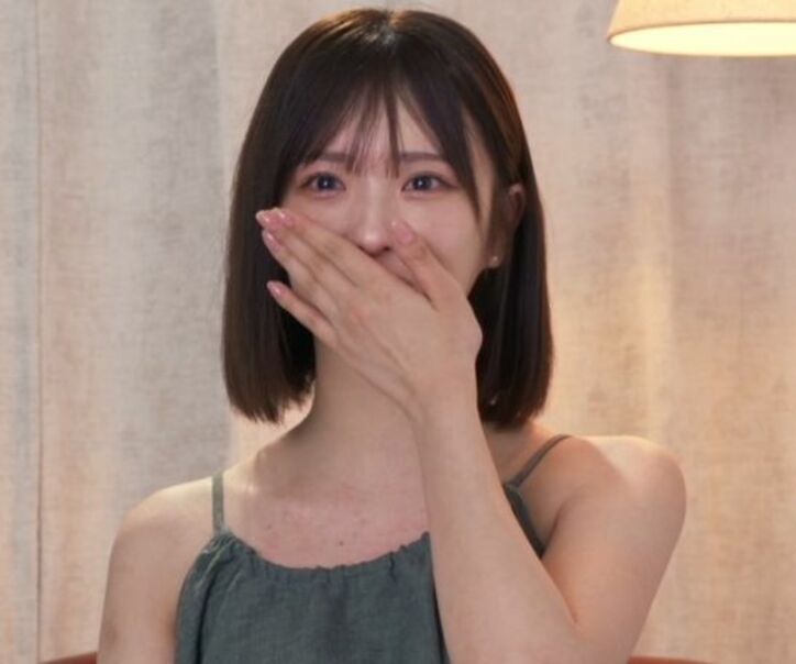 【写真・画像】元アイドル、イケメン俳優に口説かれベットイン！「これいいの？」「ムチャクチャなるよ！」スタジオ総立ち　1枚目