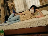 『プロミス・シンデレラ』二階堂ふみの“くつろぎショット”に「どんだけ小顔」「漫画のまんま」と反響