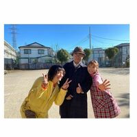 松岡茉優、三谷幸喜＆香取慎吾との豪華3ショットを公開し『日本の歴史』 観劇を報告「興奮が全身を渦巻きました」