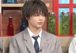 「自分のかっこいいところはこの顔」彼女ができたばかりのイケメン高1男子、自信満々アピールに彼女も悶絶「やばっ」