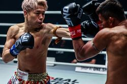 「まずは武尊にお疲れさんと言いたい」「身を削りながらギリギリで戦っている」死闘の末に敗れた武尊、兄貴分からの言葉