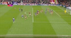 「攻撃が永遠に続く地獄」「相性抜群」遠藤航が潰してボール奪取→マクアリスターがパス… リバプールの中盤“最強コンビ”の無敵すぎるプレーが炸裂した瞬間