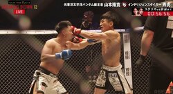 【画像】元ボクシング王者がBD戦士を衝撃の「失神痙攣」KO