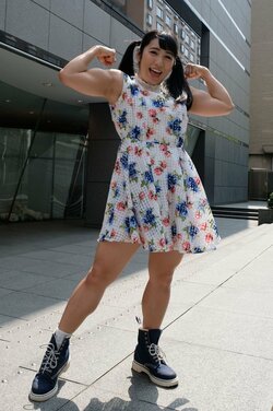“筋肉アイドル”才木玲佳「いつもと違う人格が出せました」　アイドルユニットでプロレス参戦！