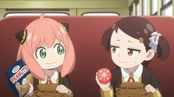 阿尼亚史上最鬼脸!?「太离谱了ww」「真是做出了厉害的表情呢」 动画「间谍过家家」第43话