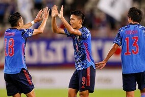 【香港戦速報】開始２分に相馬が鮮烈FK弾！ 町野の代表初弾や西村２発など日本が前半で４点リード