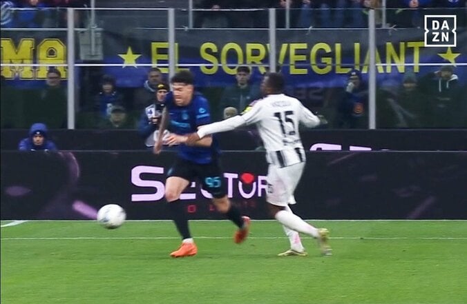 この直後にバストーニはシミュレーションで飛ぶ…