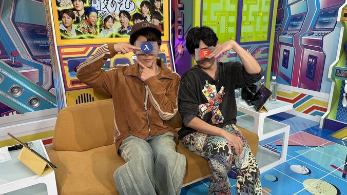 【写真・画像】下野紘＆入野自由がヒーローに！厨二病全開の必殺技バトルにスタジオ大爆笑　1枚目