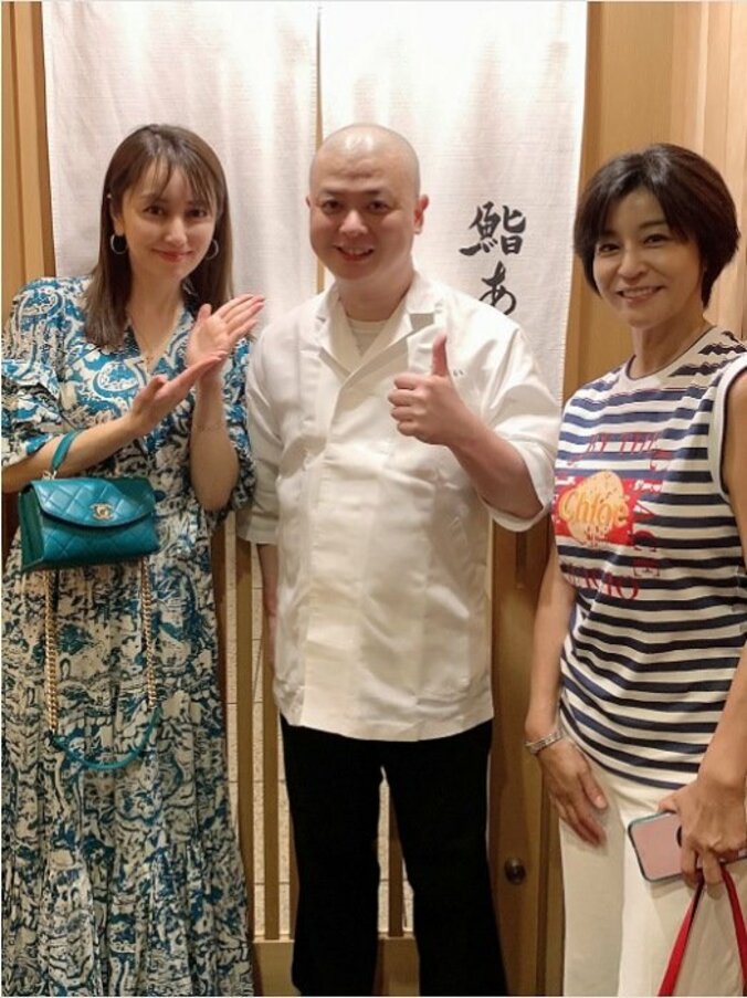 矢田亜希子、高嶋ちさ子の“誕生日お祝い”で寿司屋を訪問「最高でした」 1枚目