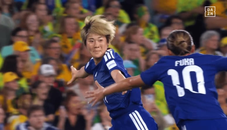 「悪魔の軌道」なでしこFWの“魔法のゴラッソ”に豪州メディアが脱帽！浜野まいかの一撃は「センセーショナル」「ワンダーゴール」【女子アジア杯】