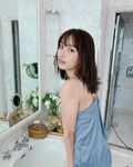 内田理央、セクシーなキャミソール姿を披露「艶やか色っぽい!」「なんていうか、メロメロです」とファン絶賛