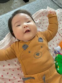 内山琴『お喋りとまらない!!!』