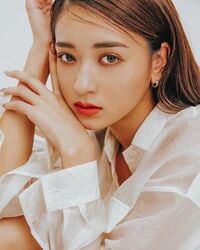 みちょぱ、大人な雰囲気のオフショットに反響 「めちゃくちゃ色っぽい」「キレイなお姉さん」の声