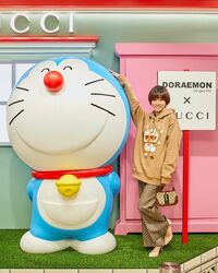 「私はミニドラ推し」前田敦子、ドラえもんとキュートな2ショットを公開