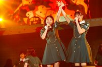 復帰した今泉佑唯も一緒に「サイレントマジョリティ」「二人セゾン」を披露！　欅坂46が全国ツアーファイナル