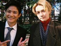 「しょごほく最高！」「尊いよ！」吉野北人＆岩谷翔吾、スーツ姿のドラマオフショットを公開