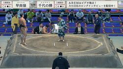 「大丈夫か…？」館内どよめき親方が救護班を呼ぶハプニングも……あわやの事態が一転あたたかな拍手に包まれた瞬間