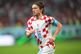 「ピッチでどこにでもいるのが彼だ」37歳クロアチア主将モドリッチの“不屈さ”をブラジルメディアが絶賛！「その存在を無視できるものはいなかった」【W杯】