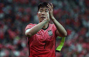 ソン・フンミンが対戦相手にもリーダーシップ発揮！　チリ戦で相手選手同士の小競り合いを仲裁