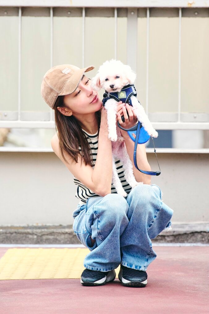 アイドル時代の挫折に恋愛スキャンダル もうすぐ46歳の元祖崖っぷちアイドル・熊切あさ美、鍛え抜かれた筋肉の撮り下ろしも ライフスタイル・フォトエッセイが6月19日発売 1枚目