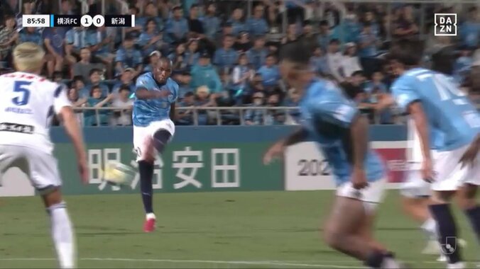 【映像】規格外の弾丸ミドル弾