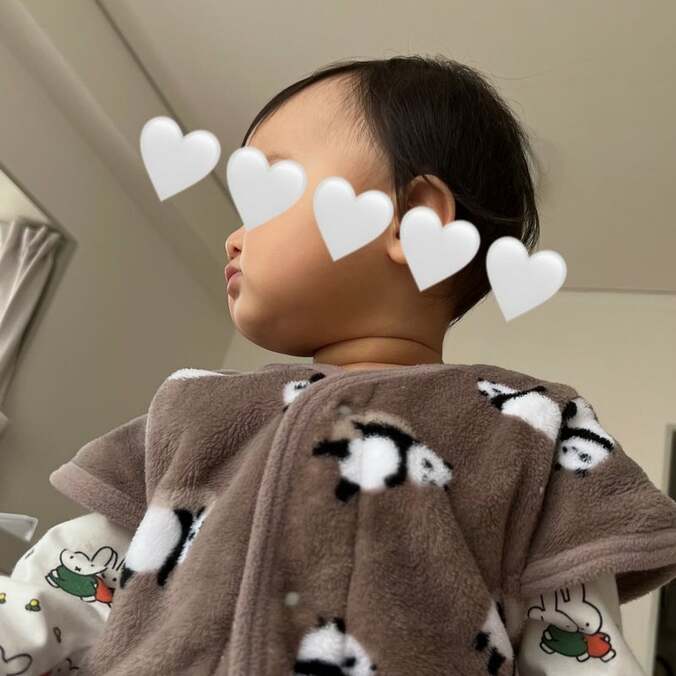 友寄蓮、1歳目前の娘に恐れていたこと「偏頭痛がずっと治らない」  1枚目