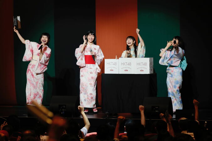 HKT48、平均年齢17歳のフレッシュメンバーコンサート　24名が全員で繋ぐ24曲メドレーを披露 2枚目