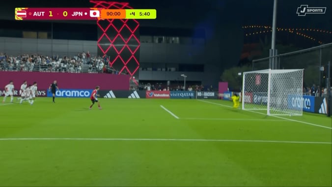 衝撃セーブ！日本代表GKが「神かよ」「バケモンや」２試合連続のPKストップが話題沸騰「いったい何者？」【U-17W杯】 4枚目