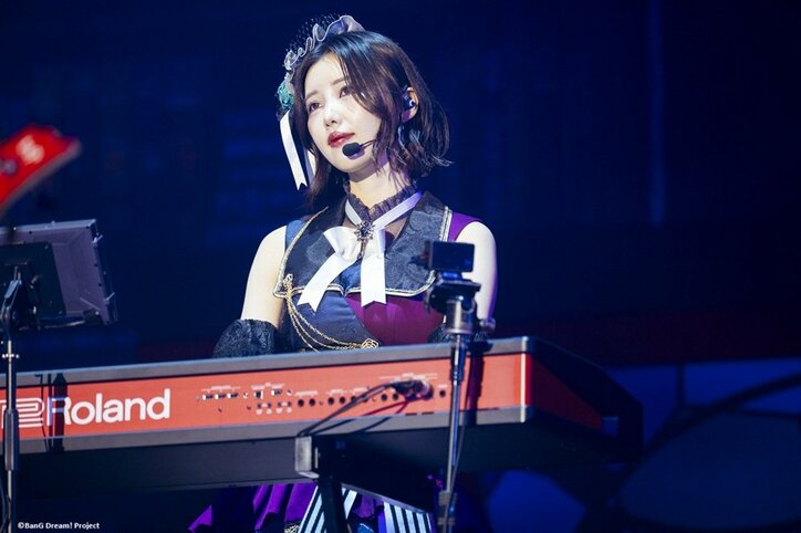 【写真・画像】【セットリスト掲載】日替わり楽曲を含む全14曲を披露!Roselia「Lehre der Rose」レポート 11枚目