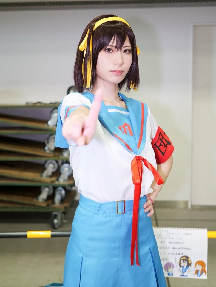 [照片/图片] 8月17日就是……《凉宫春日的忧郁》中的重要日子，SOS团在Comiket现场COSPLAY！ 2