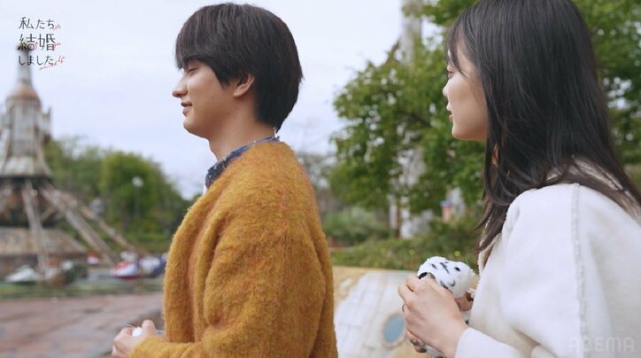 瀬戸利樹、絶叫マシーンで思わずノンノモデル妻・紺野彩夏の腕にしがみつき「怖いいいい！」『私たち結婚しました4』第4話