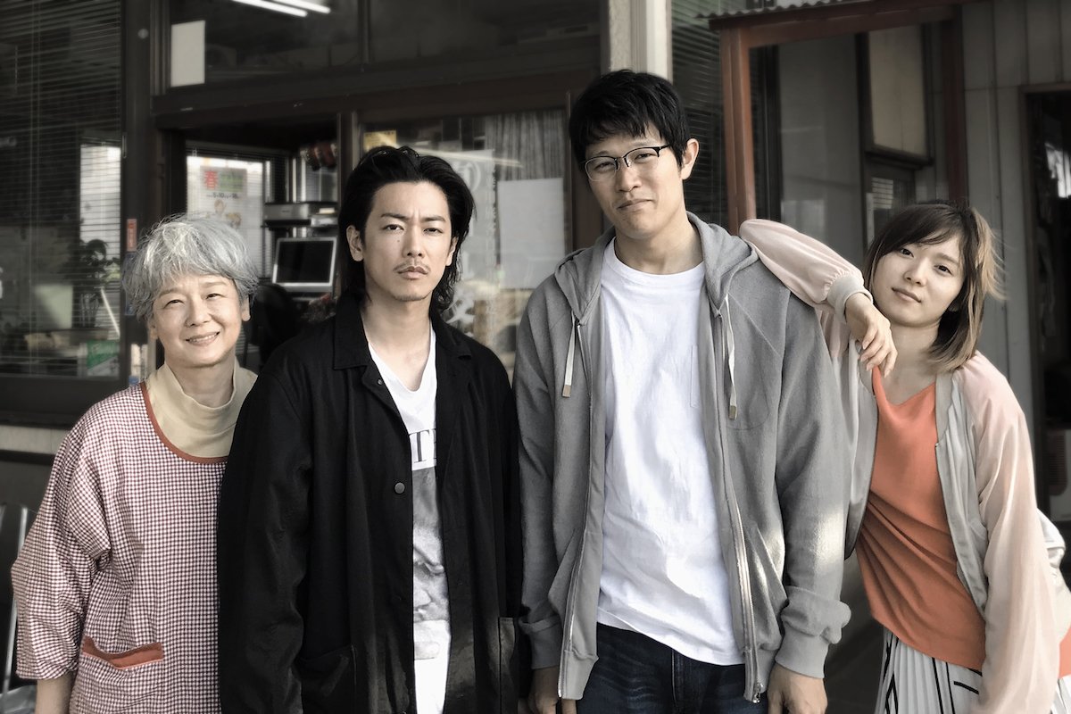 佐藤健 母親 写真
