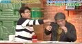 石橋貴明がキレた？ おぎやはぎ小木の“まさかの暴言”にカチン！ 表情が一変… 首にパンチを見舞う