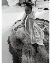 「美しい」「素敵」大島優子、カレンダーオフショットを公開し称賛の声