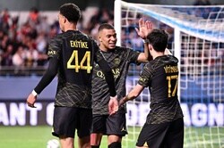 連覇を目指すPSG、粘るトロワに3発快勝！…2位RCランスとは「6」ポイント差に