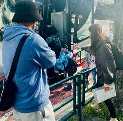  ココリコ・遠藤の妻、息子たちのリュックに大量に詰め込まれていたもの「スキーキャンプから帰ってきた」 