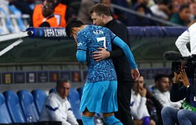 「呪ってやる」、「汚いやつめ」左目手術のソン・フンミン、接触した相手DFに韓国人ファンが誹謗中傷メッセージ