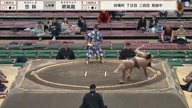 体重94キロ力士が“激レア”な大技