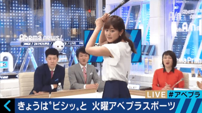 神スイング・稲村亜美 VS お天気お姉さん・穂川果音が恵体美女バトル 1枚目