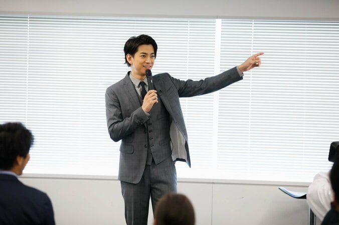 三浦翔平がサイバーエジェント入社式にサプライズ登場「いつか一緒に仕事しよう！」と熱いエール 1枚目