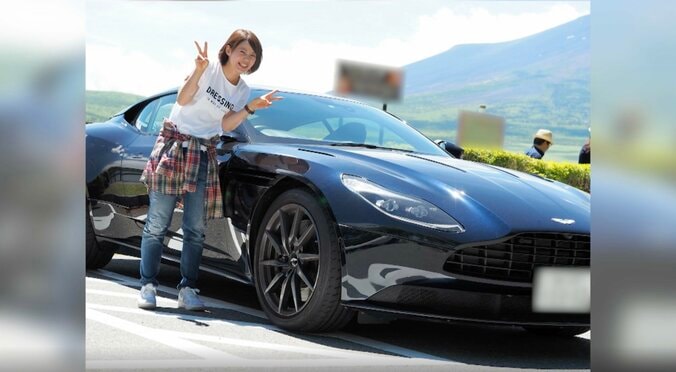 高木菜那「加速力が好きすぎて」　2000万円超の愛車遍歴＆最新愛車を披露「お上品」「ディーゼル！すごい」反響続々 4枚目