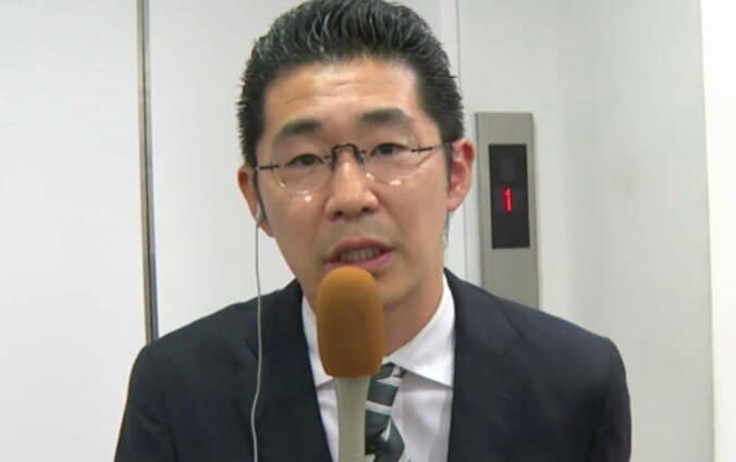 【写真・画像】「ガチ放送事故」生放送中に“フリーズ”しまくる人気芸人に衝撃の声「伝説の配信になるぞ」「おもろすぎる」 1枚目