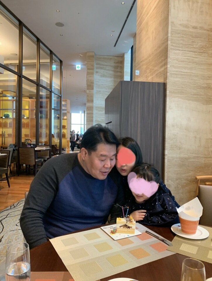 花田虎上、誕生日に妻からのサプライズ「素敵」「粋なプレゼント」と称賛の声