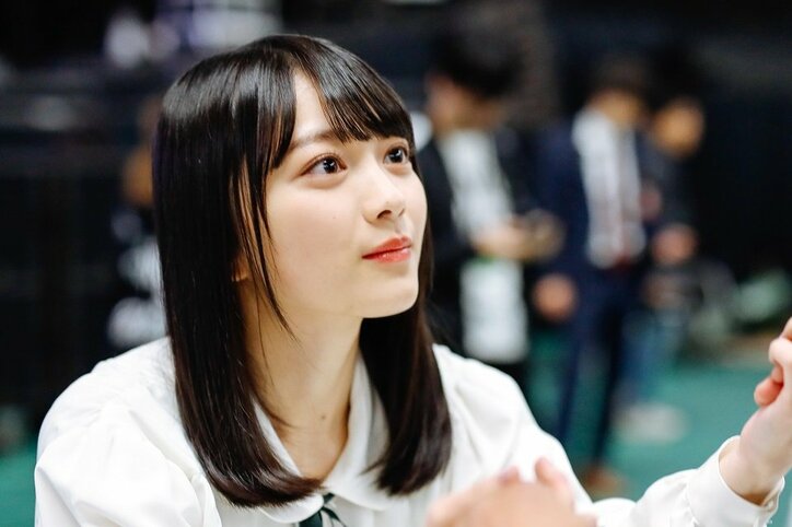 【詳報】坂道最年少のメンバー、元銀行員のメンバーも!先輩が見守る中、欅坂46の二期生・けやき坂46三期生が「お見立て会」