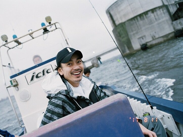 劇団EXILE青柳翔、待望の初フォトエッセイ刊行　素顔を独占撮り下ろし